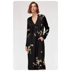 !! Little Moon Aritzia Black Lauren Long Sleeve Floral Satin Dress sz xs